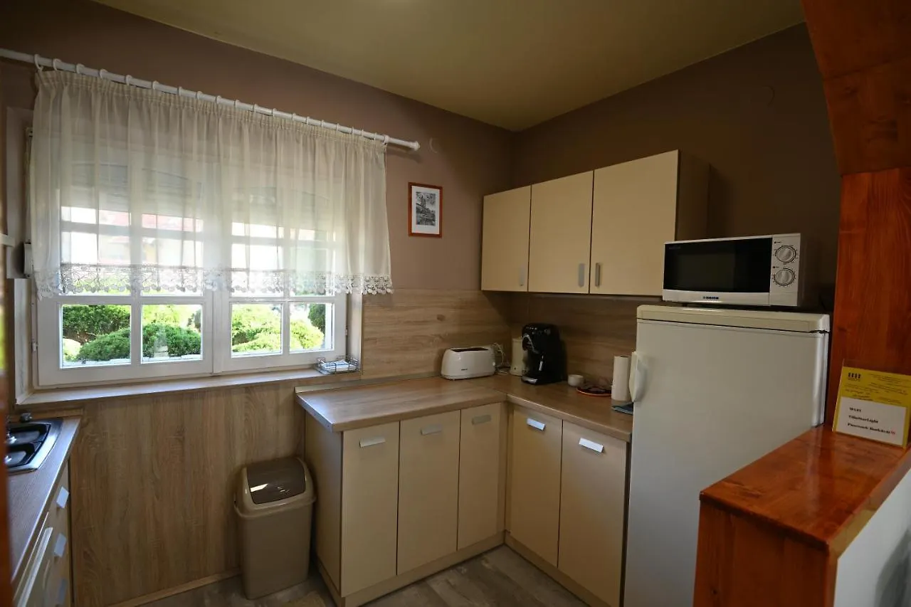 Borbarat Vendeghaz Holiday home Eger